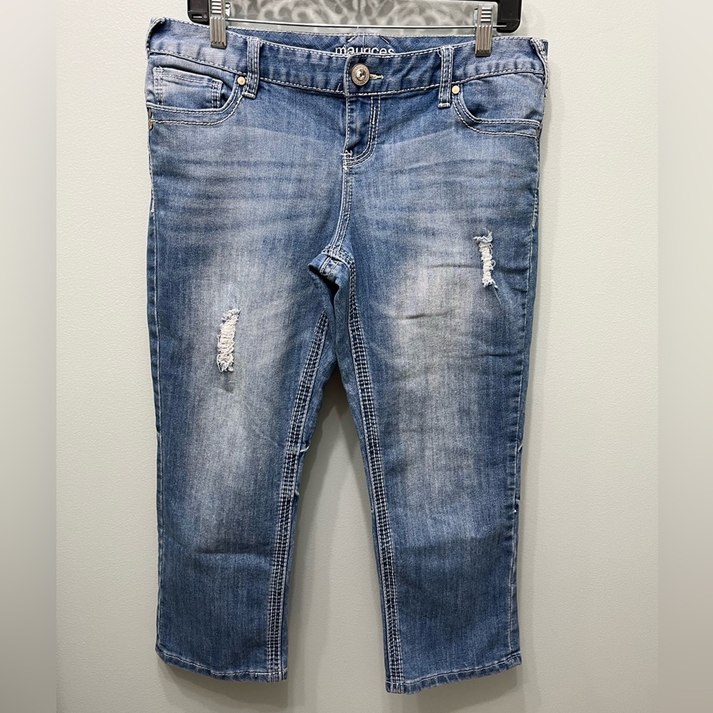 Maurices Light Blue Distressed Denim Capris